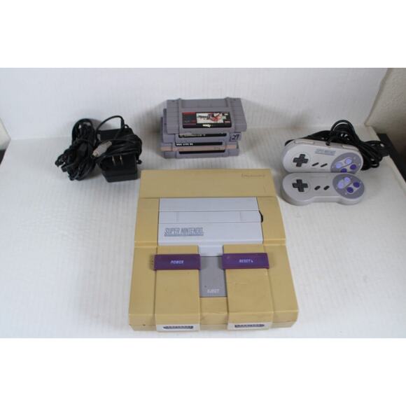 Super Nintendo SNES System Console SNES-001, 2 controllers, 4 games, tested - Picture 10 of 16